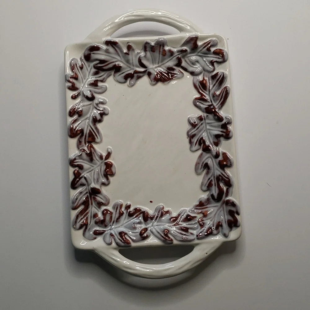 East West Distributing, leaf plate/tray, ceramic, collectible.  101